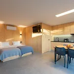Villa Premium Retreat With Garden By Hostwise Darque