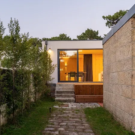 Villa Premium Retreat With Garden By Hostwise