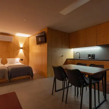 Premium Retreat With Garden By Hostwise *