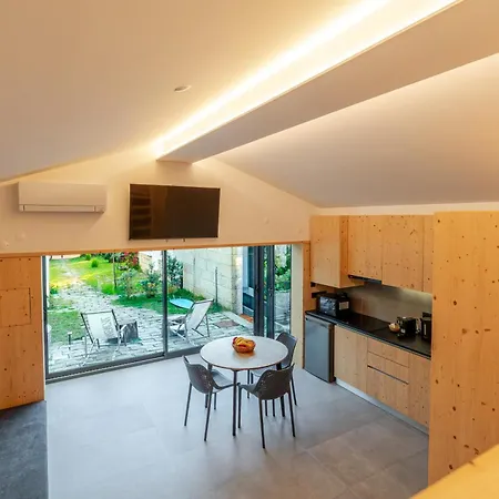 Premium Retreat With Garden By Hostwise Willa Darque