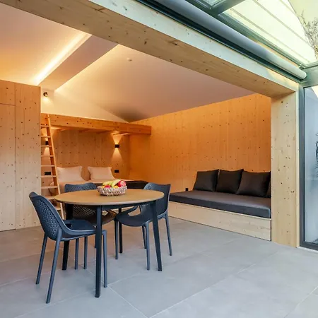 Premium Retreat With Garden By Hostwise Willa Darque