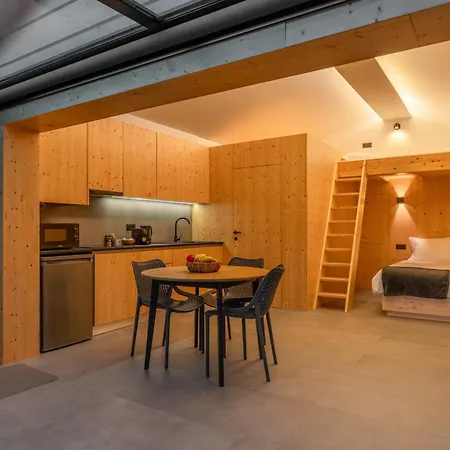 Premium Retreat With Garden By Hostwise