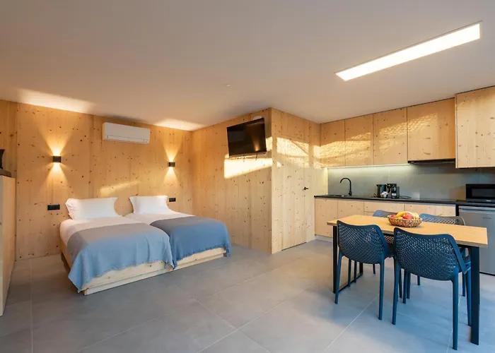 Βίλα Premium Retreat With Garden By Hostwise Darque