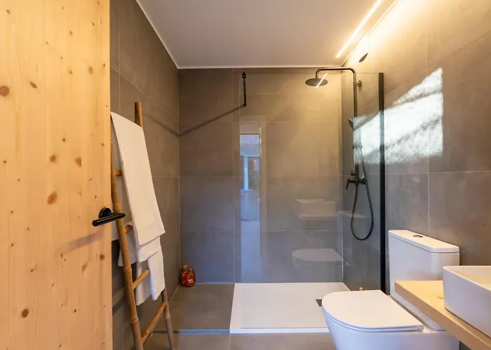 Premium Retreat With Garden By Hostwise